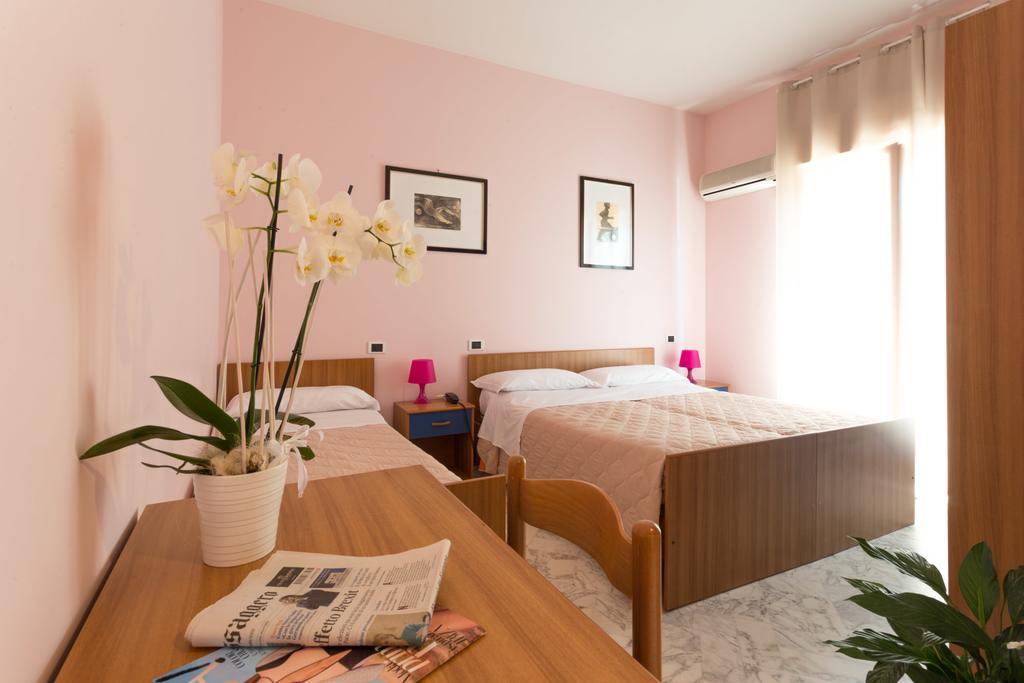 Roma Hotell Pineto Exteriör bild