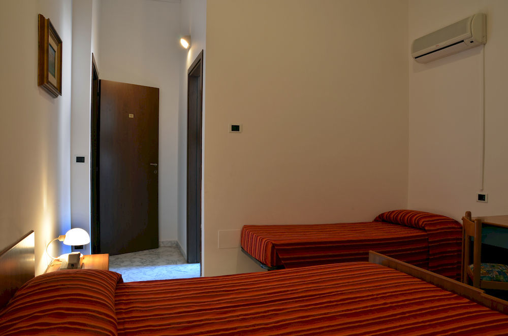 Roma Hotell Pineto Exteriör bild